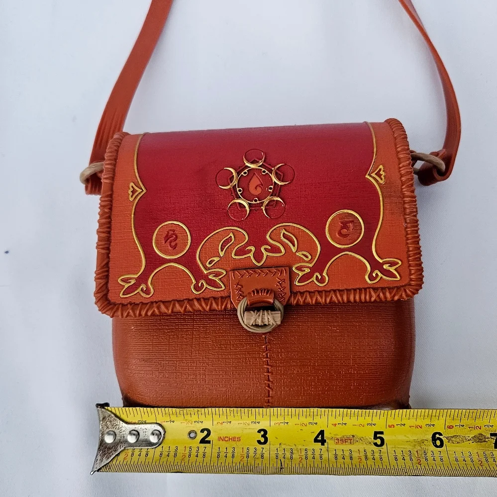 Disney Raya and the Last Dragon Adventure Bag Dress Up